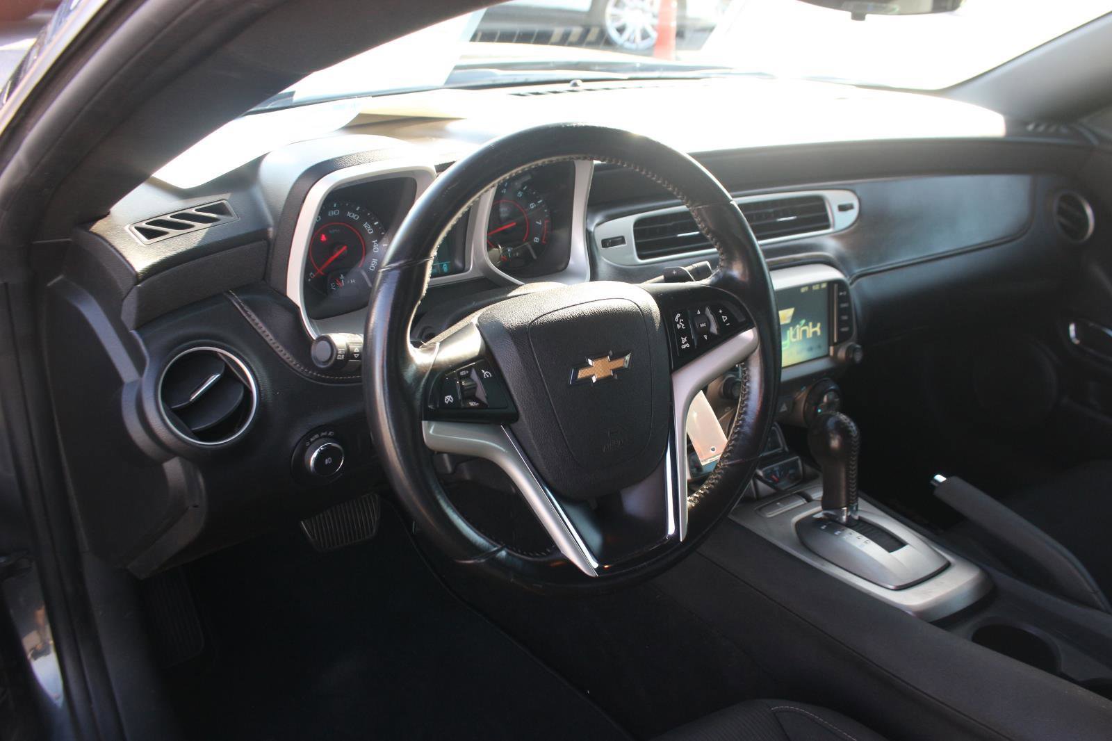 Used 2015 Chevrolet Camaro LT w/ 1LT Preferred Package image 13