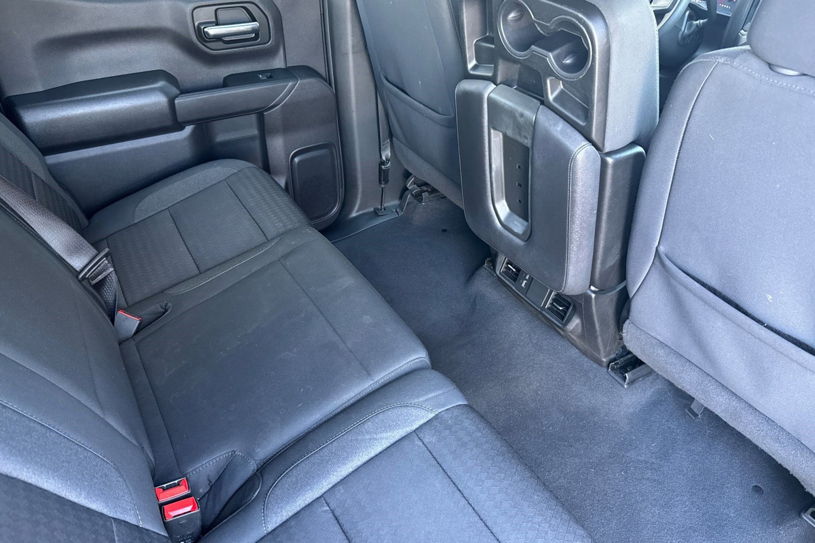 Used 2024 Chevrolet Silverado 1500 Custom Trail Boss w/ Turbomax Blackout Package image 29