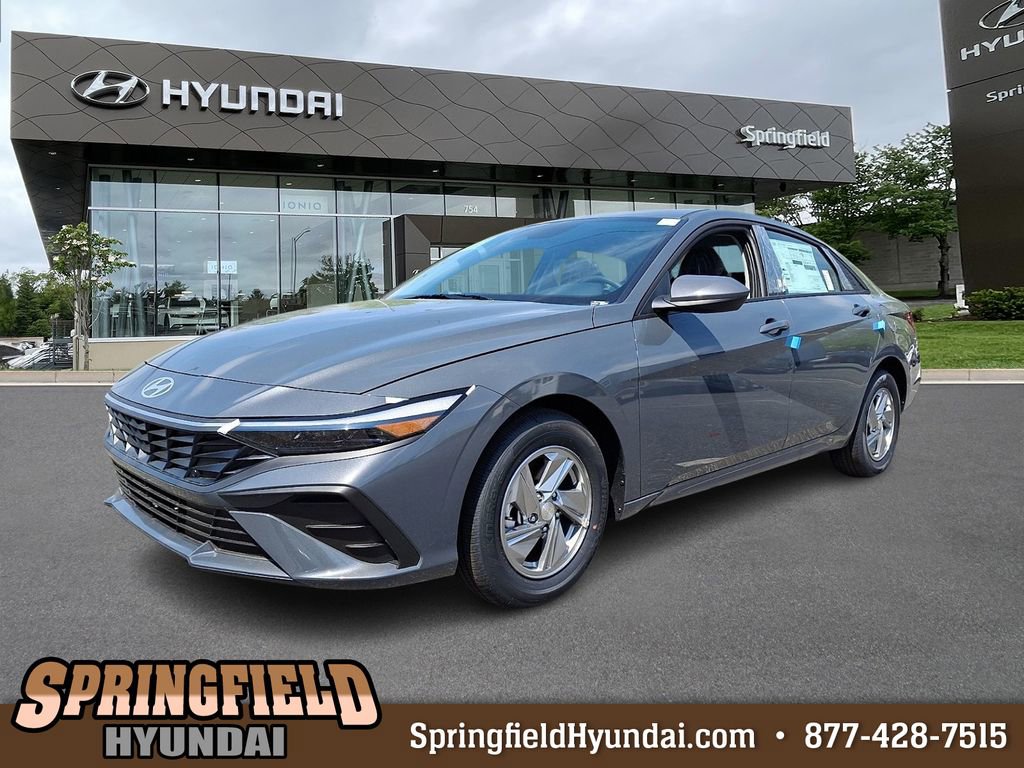 New 2026 Hyundai Elantra SE