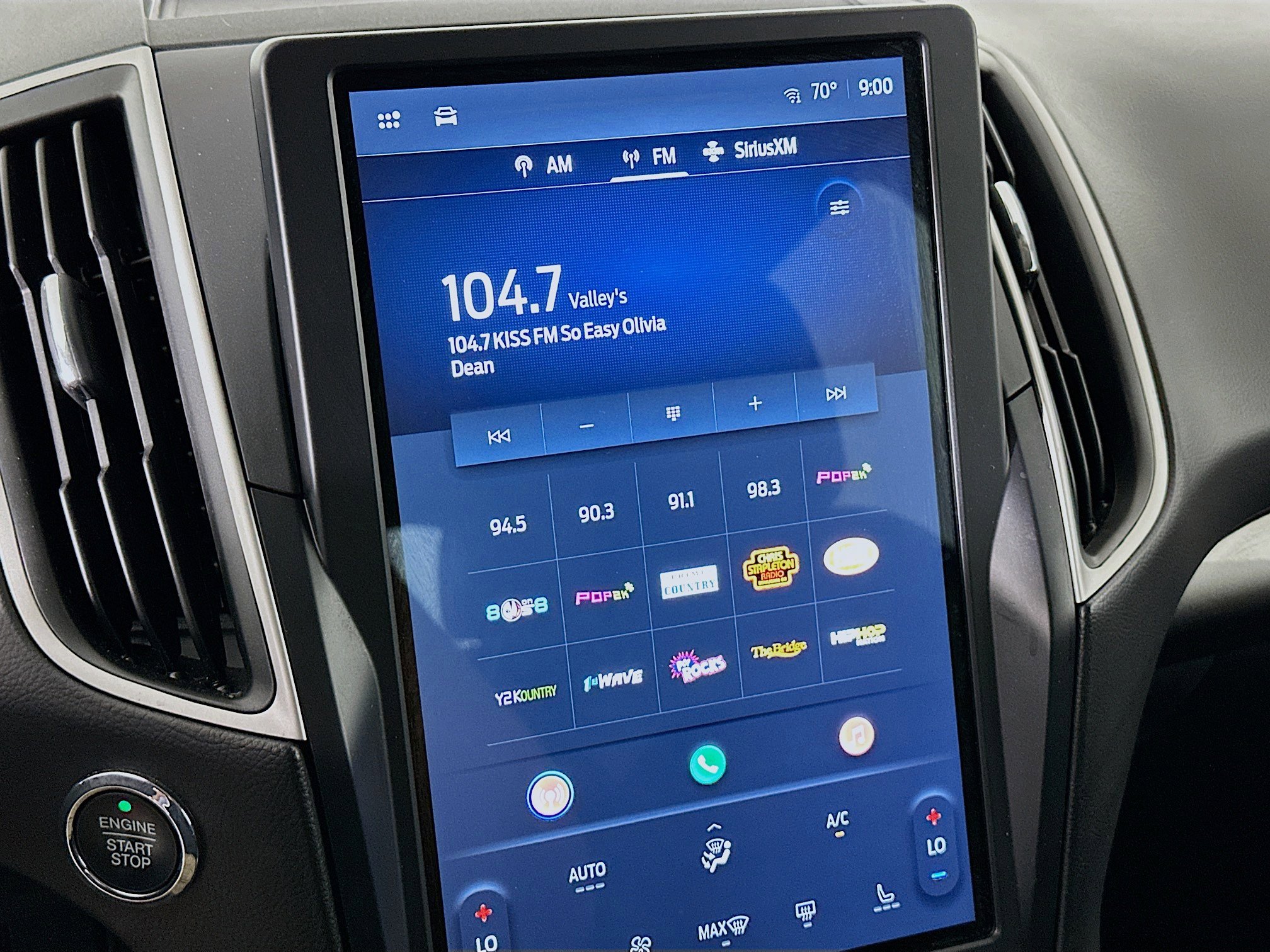 Used 2024 Ford Edge SEL image 21