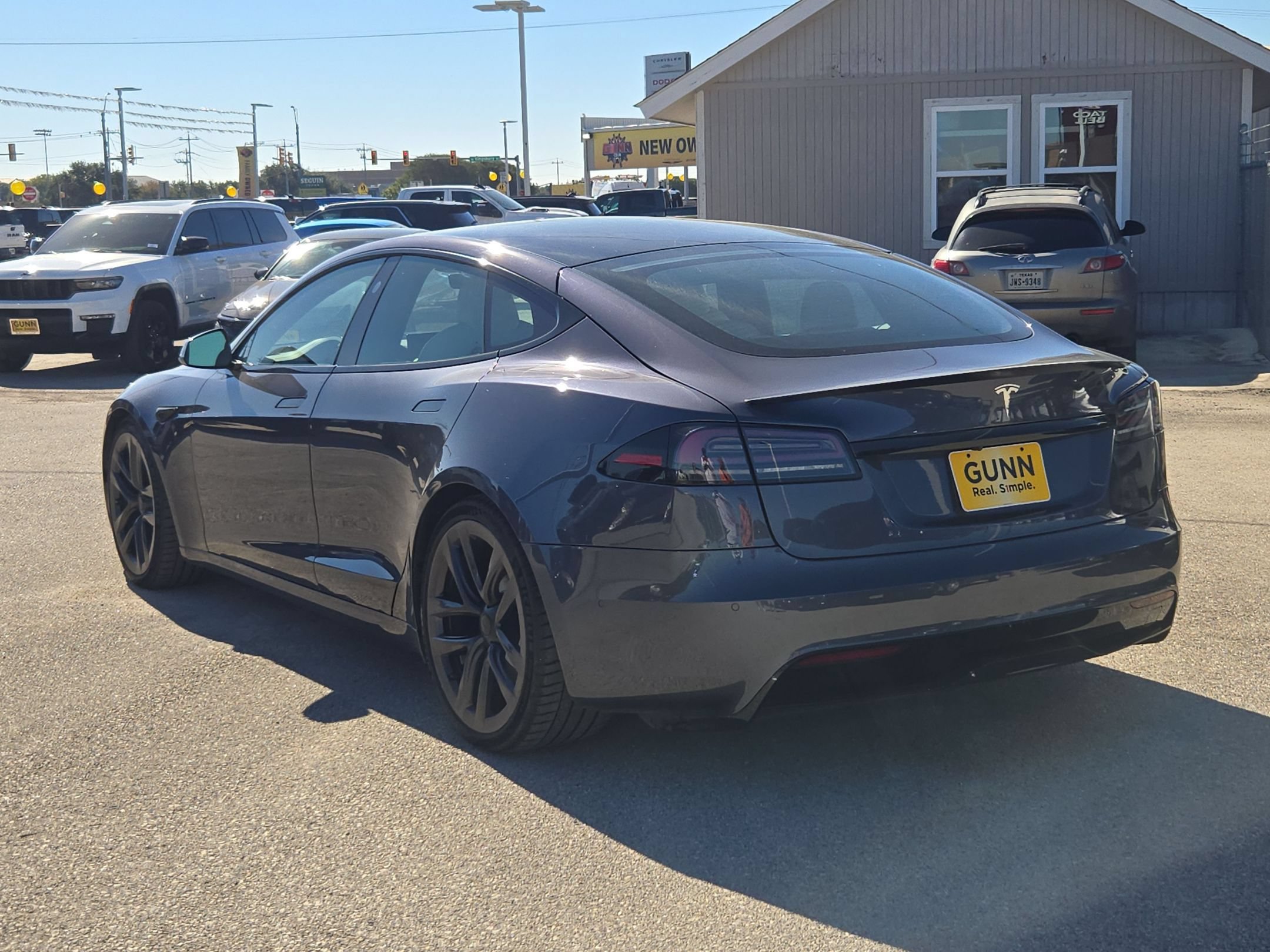Used 2022 Tesla Model S AWD/4WD image 5