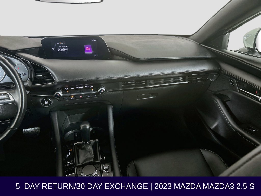 Used 2023 MAZDA MAZDA3 s FWD image 30