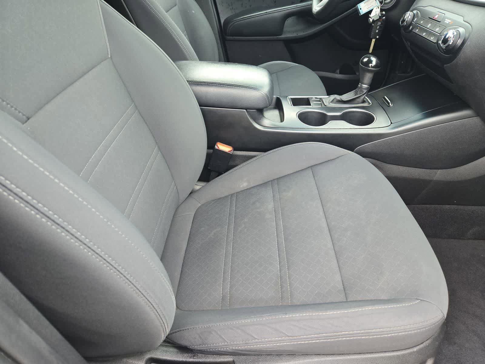 Used 2016 Kia Sorento FWD image 19