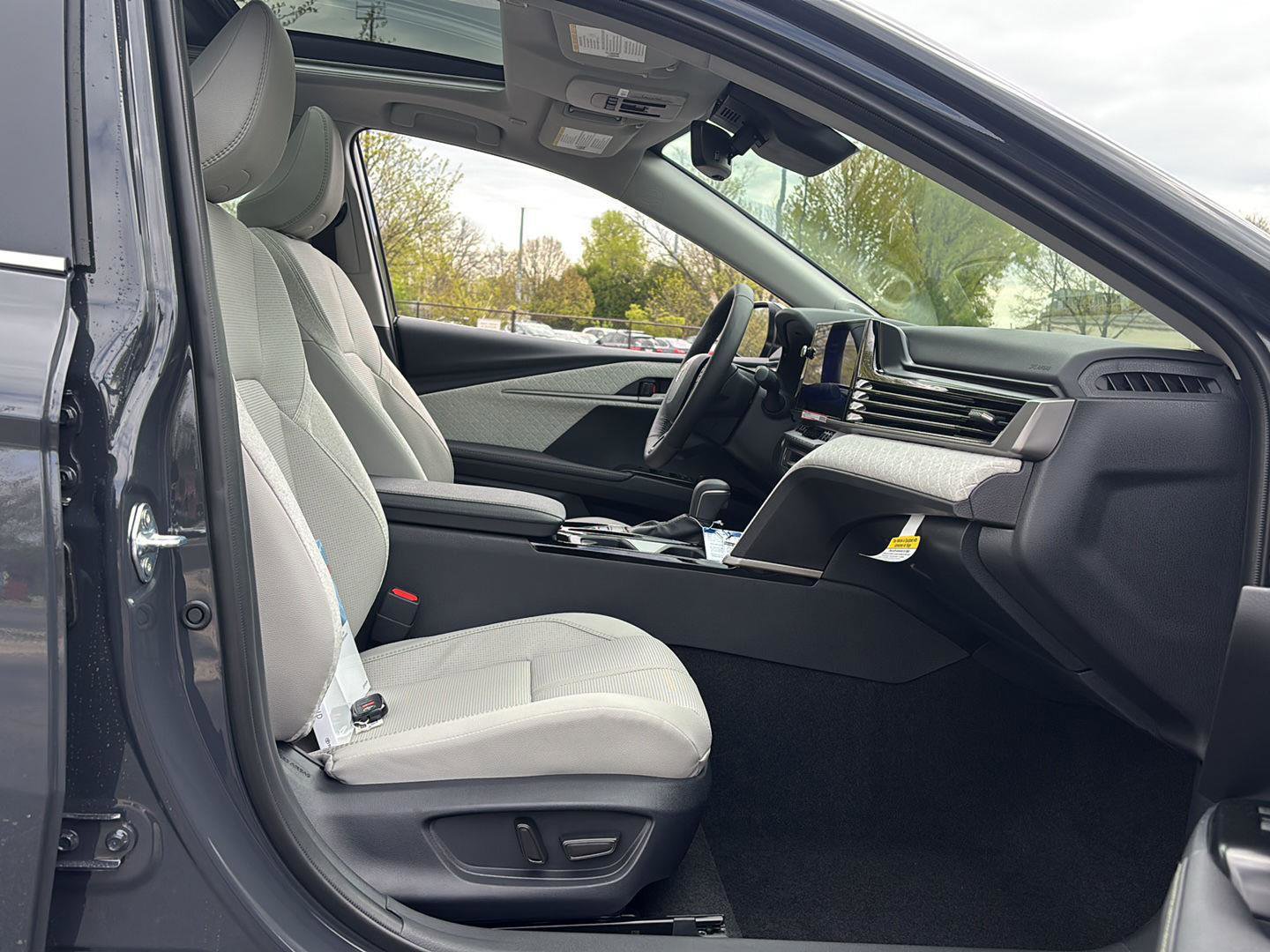 New 2026 Toyota Camry XLE AWD/4WD image 14