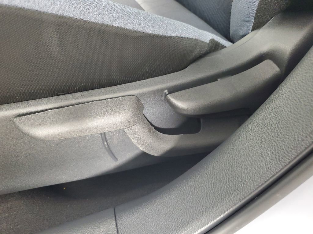 New 2025 Nissan Versa SV w/ Trunk Package image 27