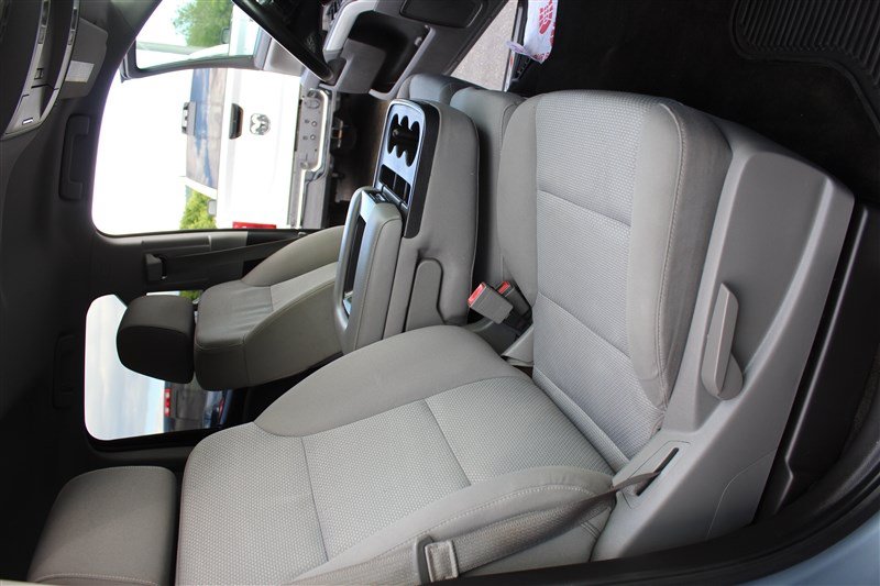 Used 2015 Chevrolet Silverado 2500 LT w/ LT Convenience Package AWD/4WD image 20