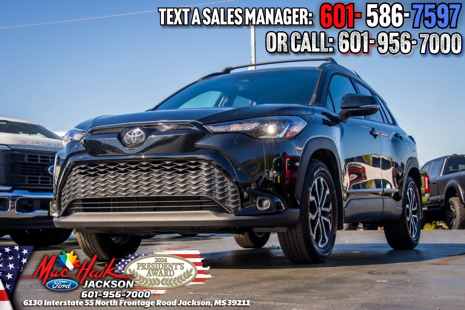 Used 2025 Toyota Corolla Cross AWD Hybrid image 3