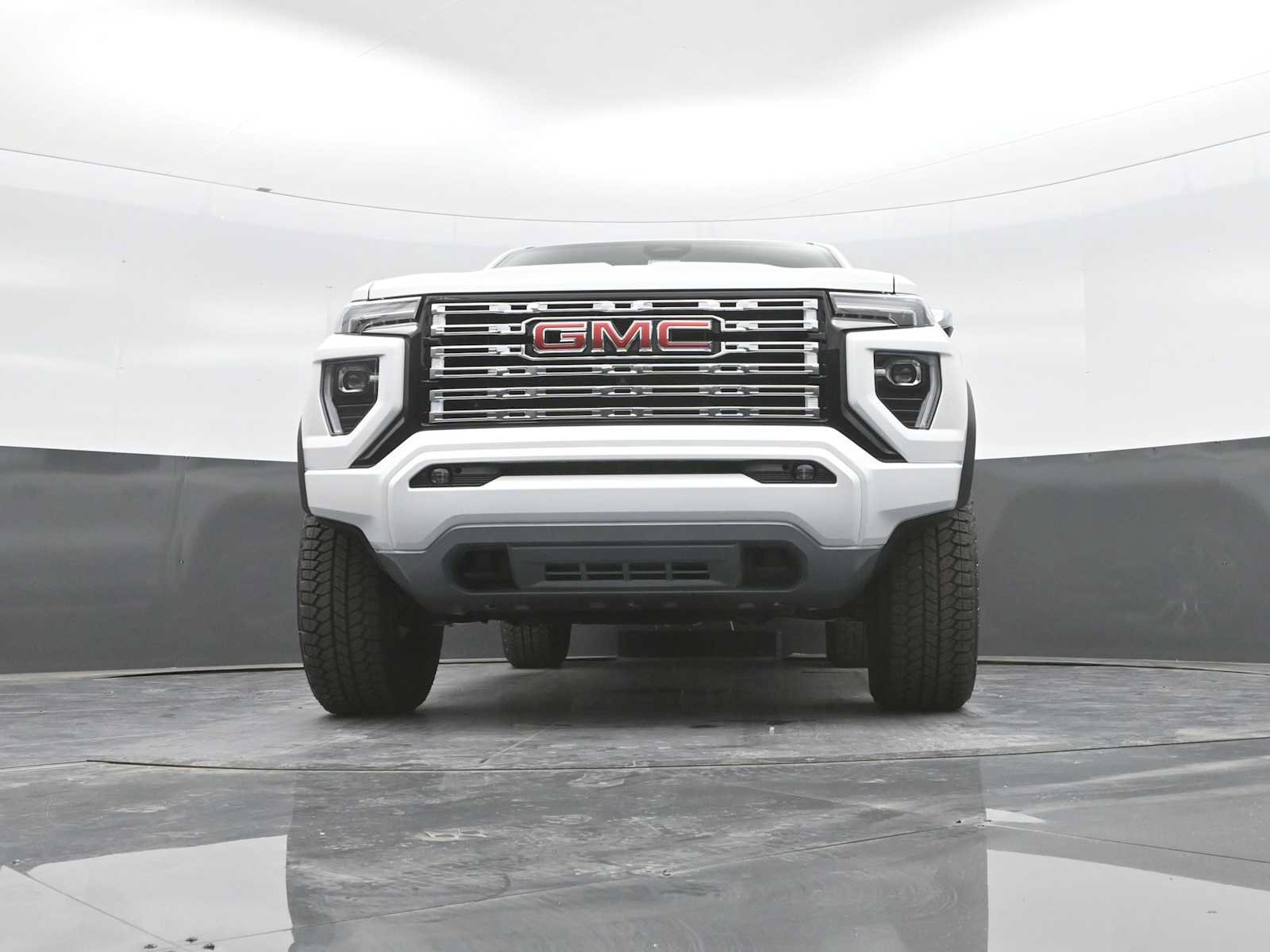 New 2026 GMC Canyon Denali AWD/4WD image 37