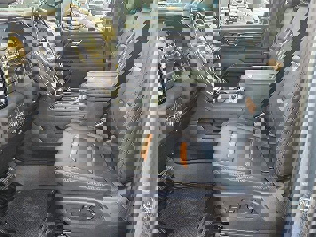 New 2026 GMC Sierra 2500 AT4 image 9