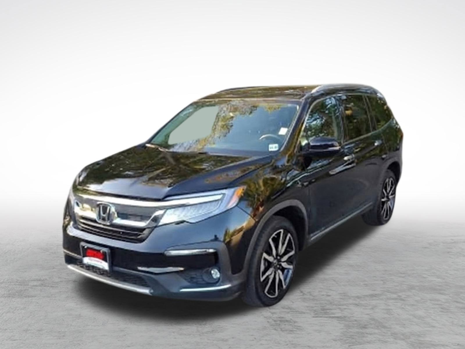 Used 2021 Honda Pilot Touring image 2