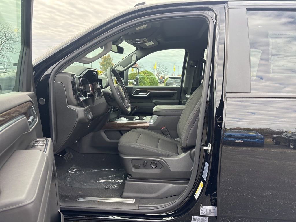 New 2025 Chevrolet Silverado 2500 LT w/ All Star Edition image 9