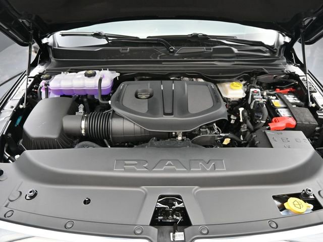 New 2026 RAM 1500 4x4 Crew Cab image 43