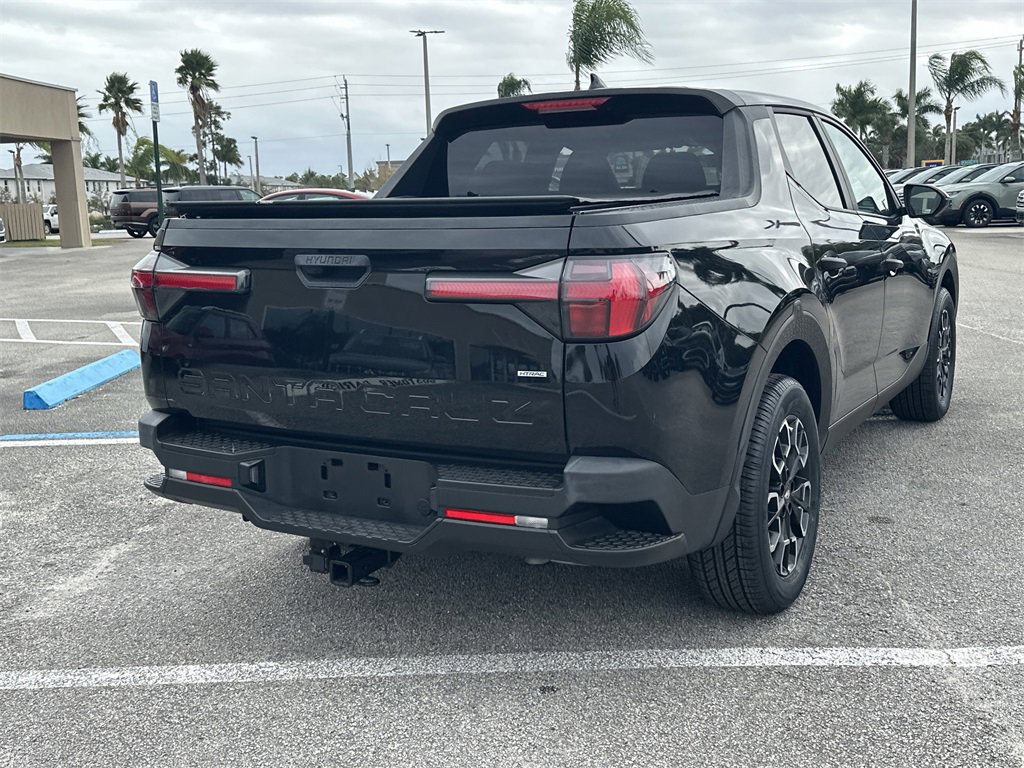 Used 2022 Hyundai Santa Cruz SEL w/ Cargo Package image 6