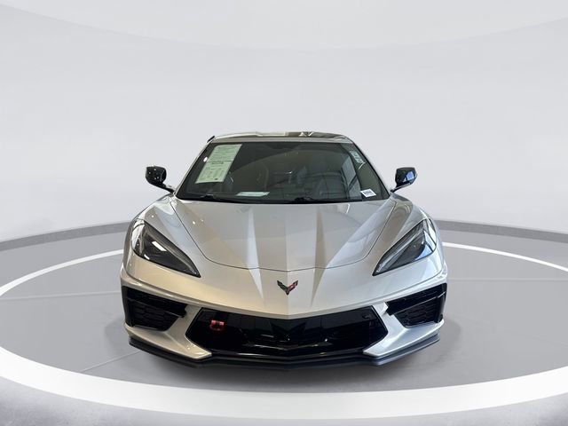Used 2022 Chevrolet Corvette Stingray Preferred Cpe w/ Z51 Performance Package RWD image 2