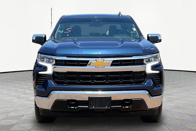 Used 2023 Chevrolet Silverado 1500 LT AWD/4WD image 2