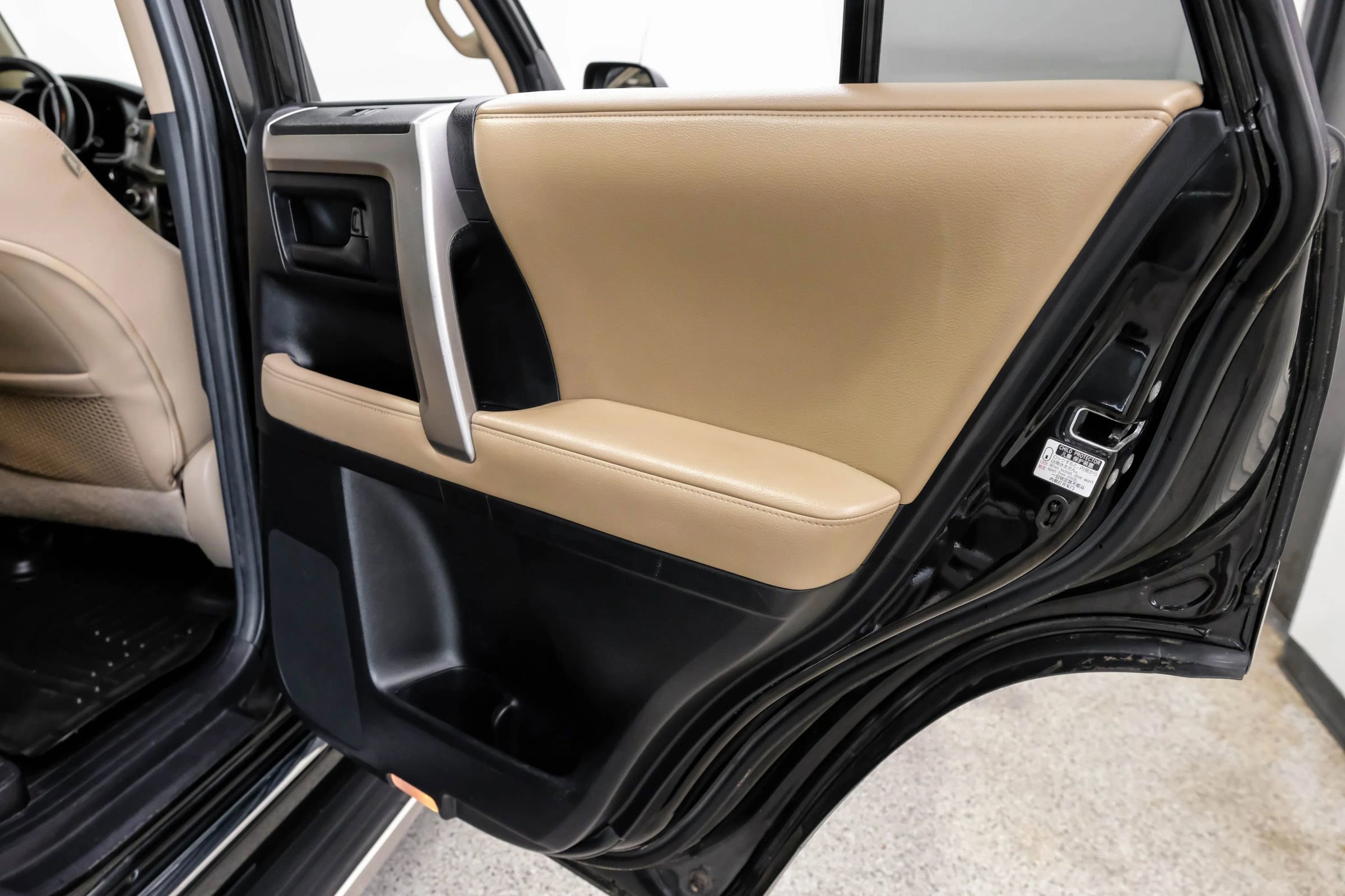 Used 2012 Toyota 4Runner Limited image 54