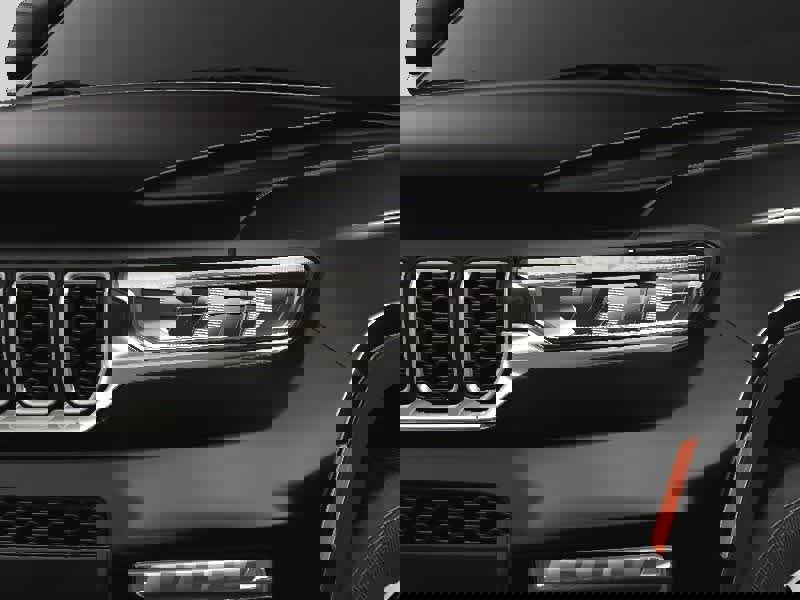 New 2025 Jeep Grand Cherokee L Limited image 13