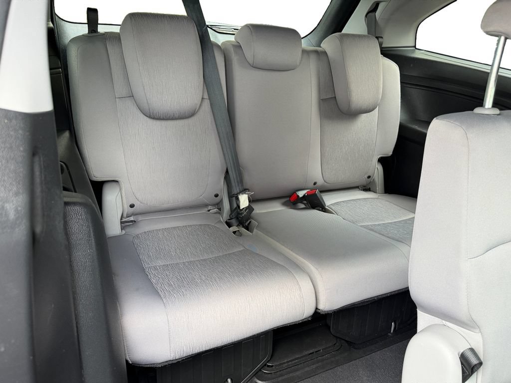 Used 2018 Honda Odyssey EX image 11