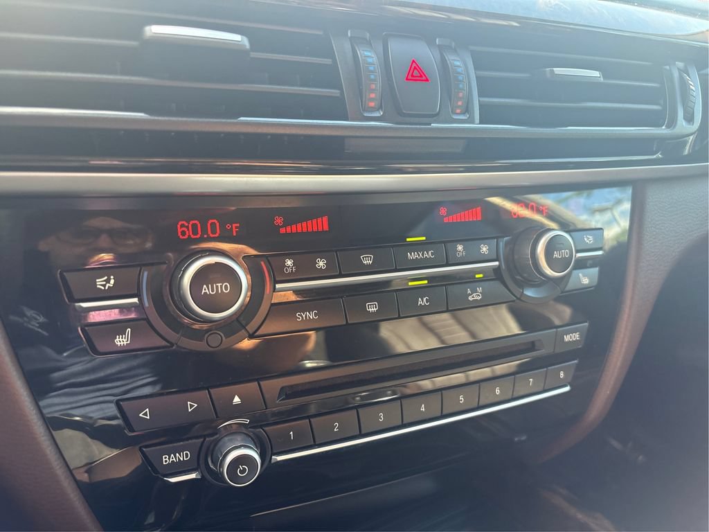 Used 2015 BMW X5 xDrive35i AWD/4WD image 45
