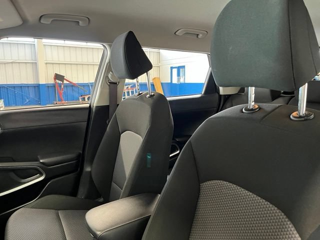 Used 2024 Kia Soul LX w/ Option Group 015 FWD image 24