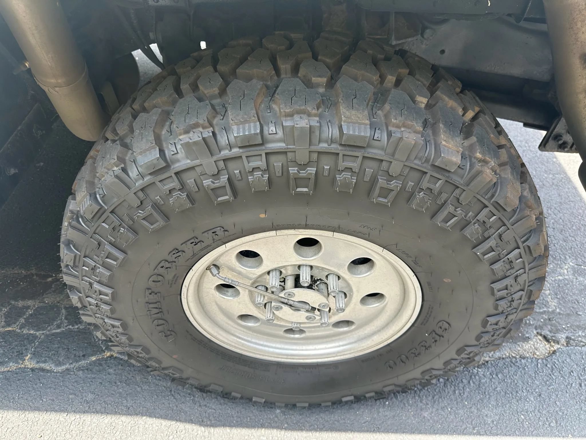 Used 1996 HUMMER H1 4-Door Wagon AWD/4WD image 28