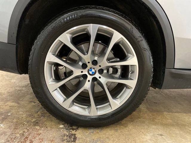 Used 2026 BMW X5 sDrive40i RWD image 33