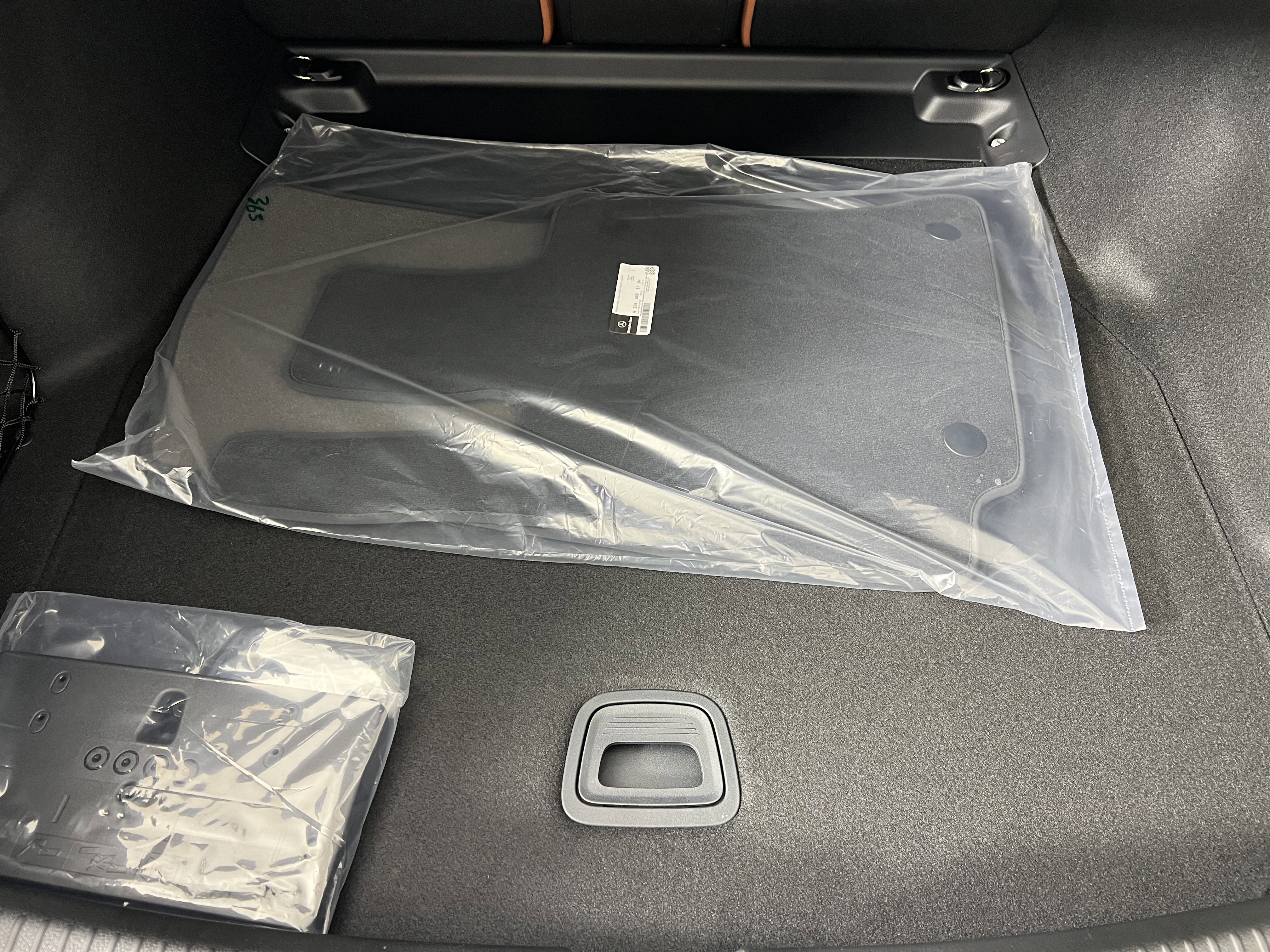 New 2026 Mercedes-Benz C 300 4MATIC Sedan image 24