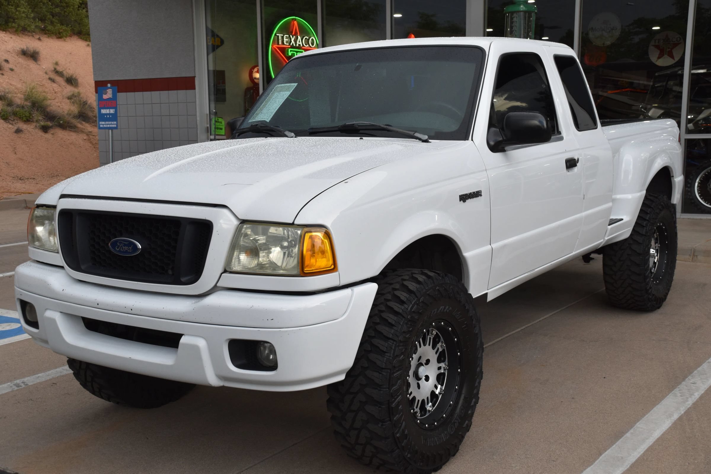 Used 2004 Ford Ranger XL RWD image 4