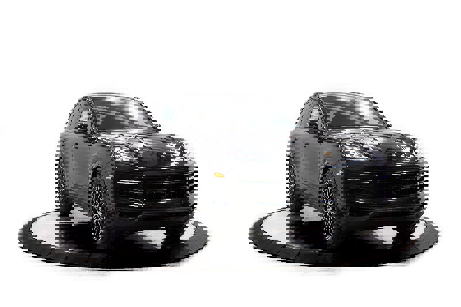 New 2026 Porsche Cayenne Coupe image 9