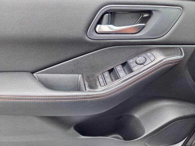 New 2026 Nissan Rogue SV AWD/4WD image 21