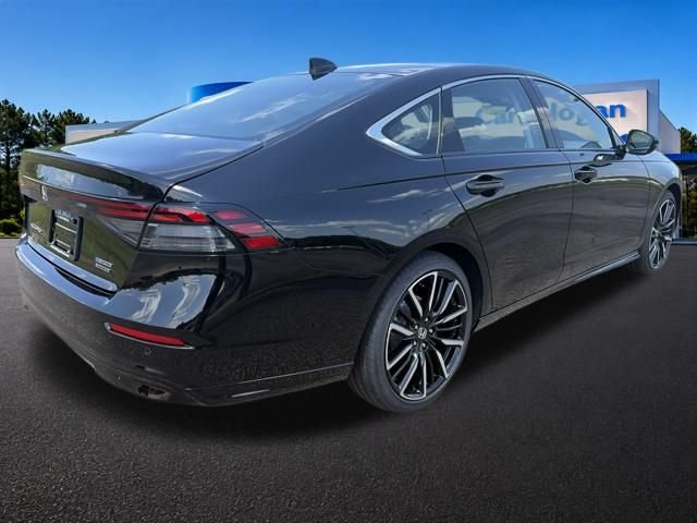 New 2026 Honda Accord Touring video 3