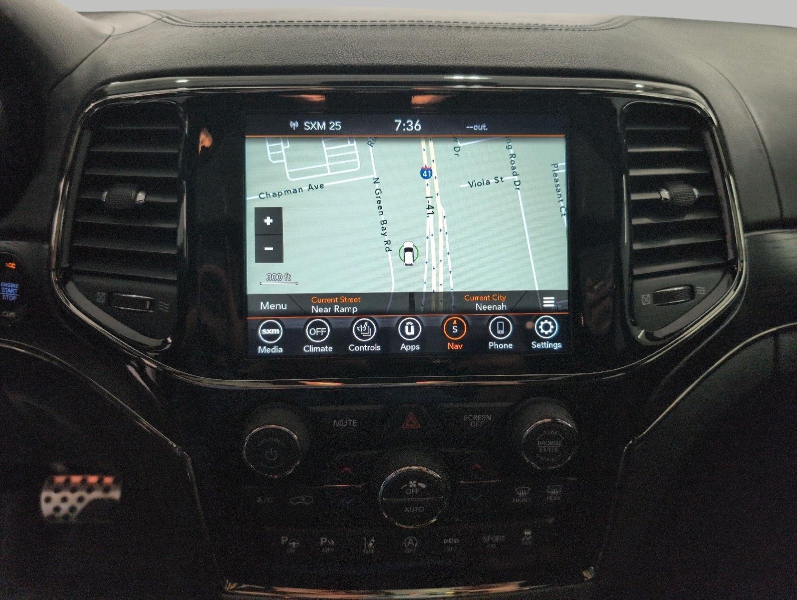 Used 2021 Jeep Grand Cherokee High Altitude AWD/4WD image 8