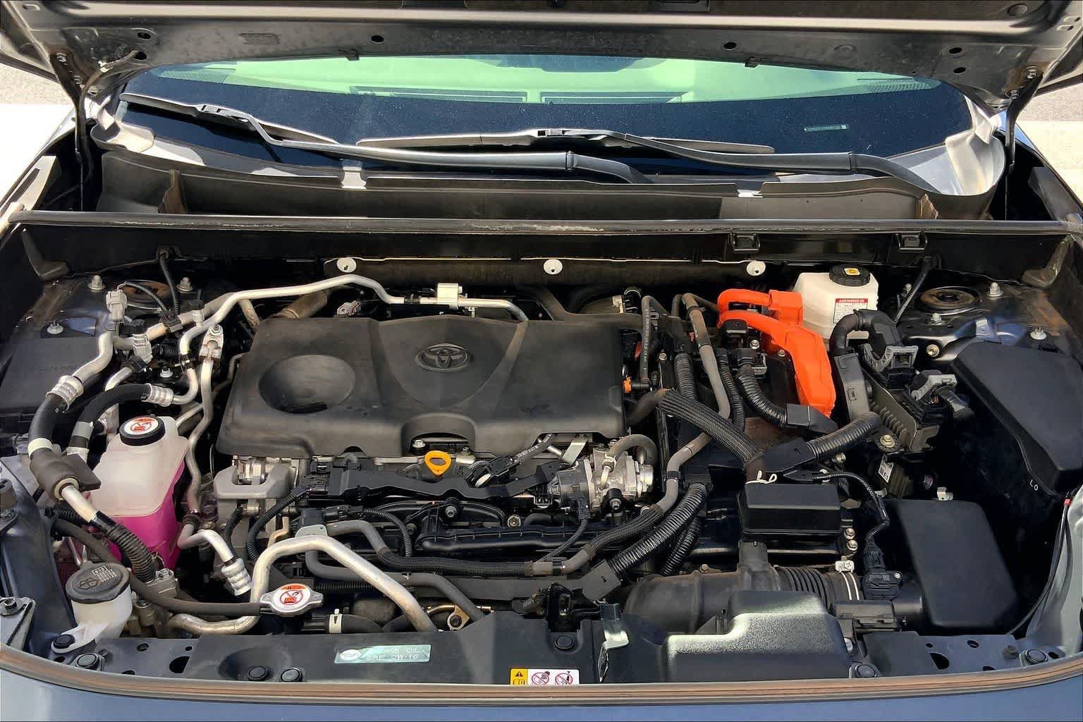 Used 2022 Toyota RAV4 XSE AWD/4WD image 9