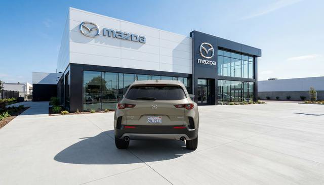 Certified 2025 MAZDA CX-50 AWD 2.5 Turbo w/ Premium Pkg image 6