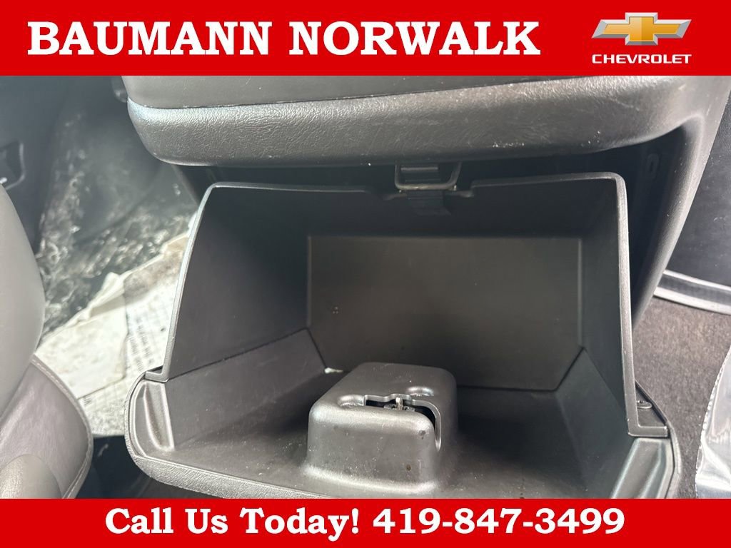 Used 2024 Chevrolet Express 3500 LT w/ LT Preferred Equipment Group image 19