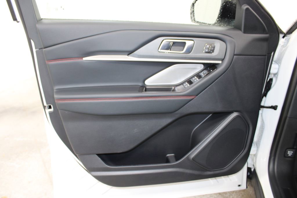 New 2026 Ford Explorer ST w/ Sun And Sound Package image 18