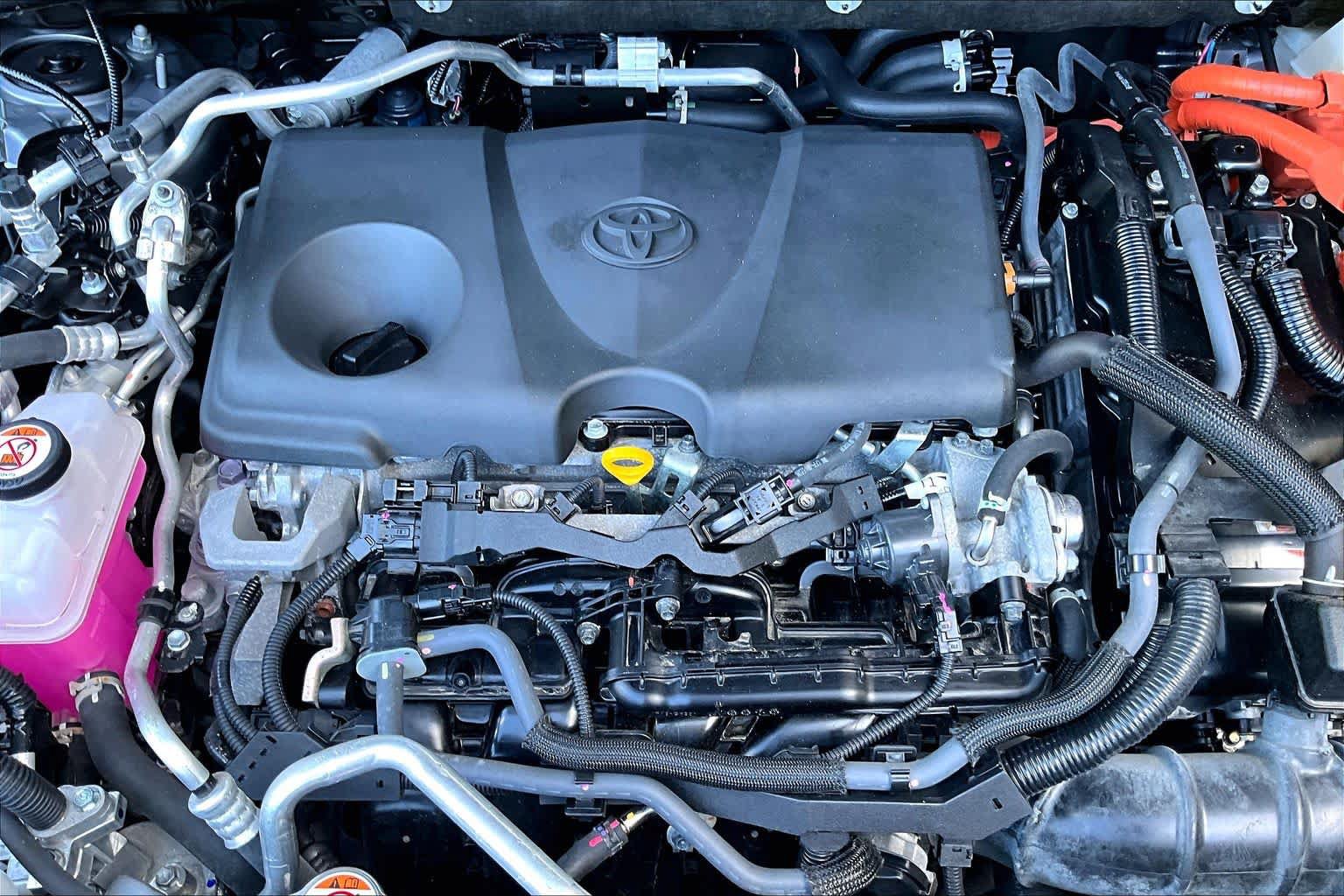Used 2023 Toyota RAV4 XSE w/ Weather Package AWD/4WD image 33
