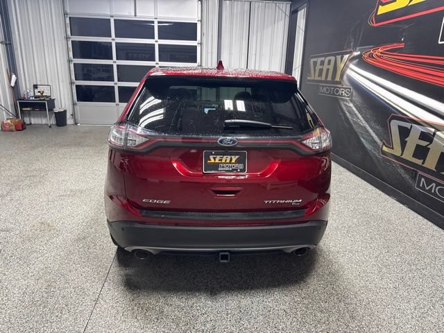 Used 2018 Ford Edge Titanium w/ Equipment Group 301A AWD/4WD image 14