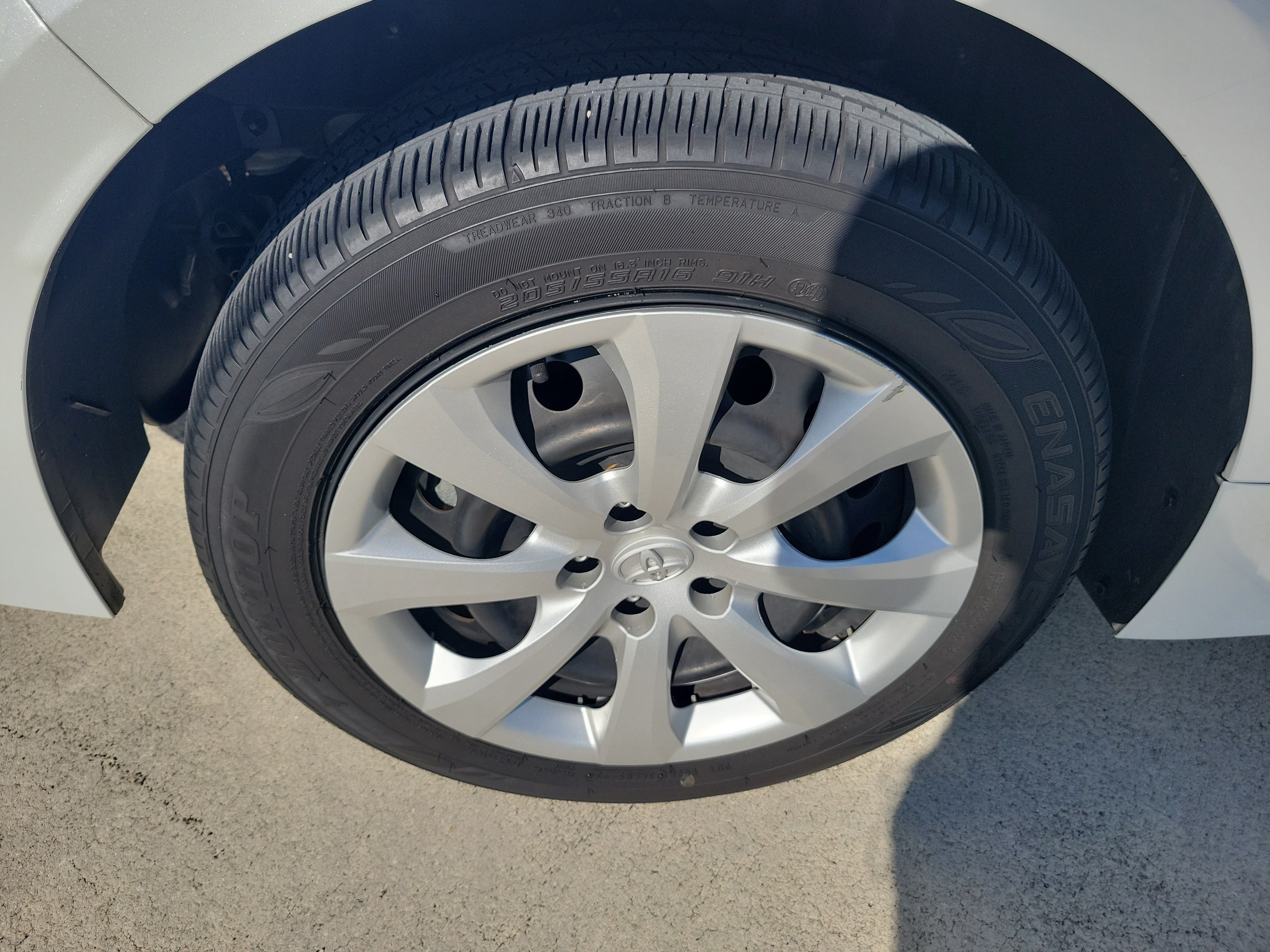 Certified 2024 Toyota Corolla LE FWD image 8