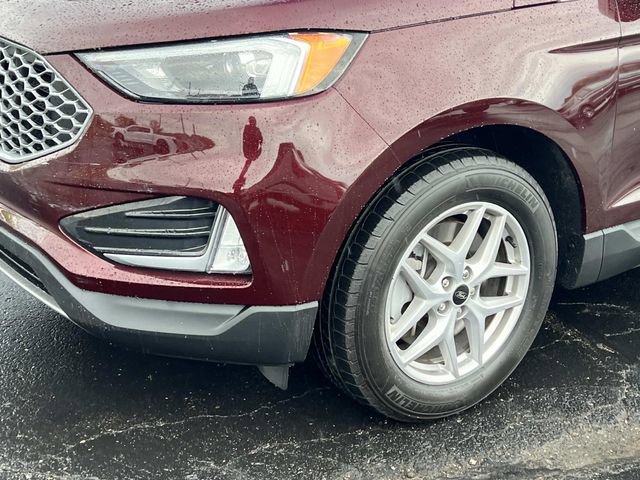 Certified 2023 Ford Edge SEL w/ Convenience Package AWD/4WD image 8