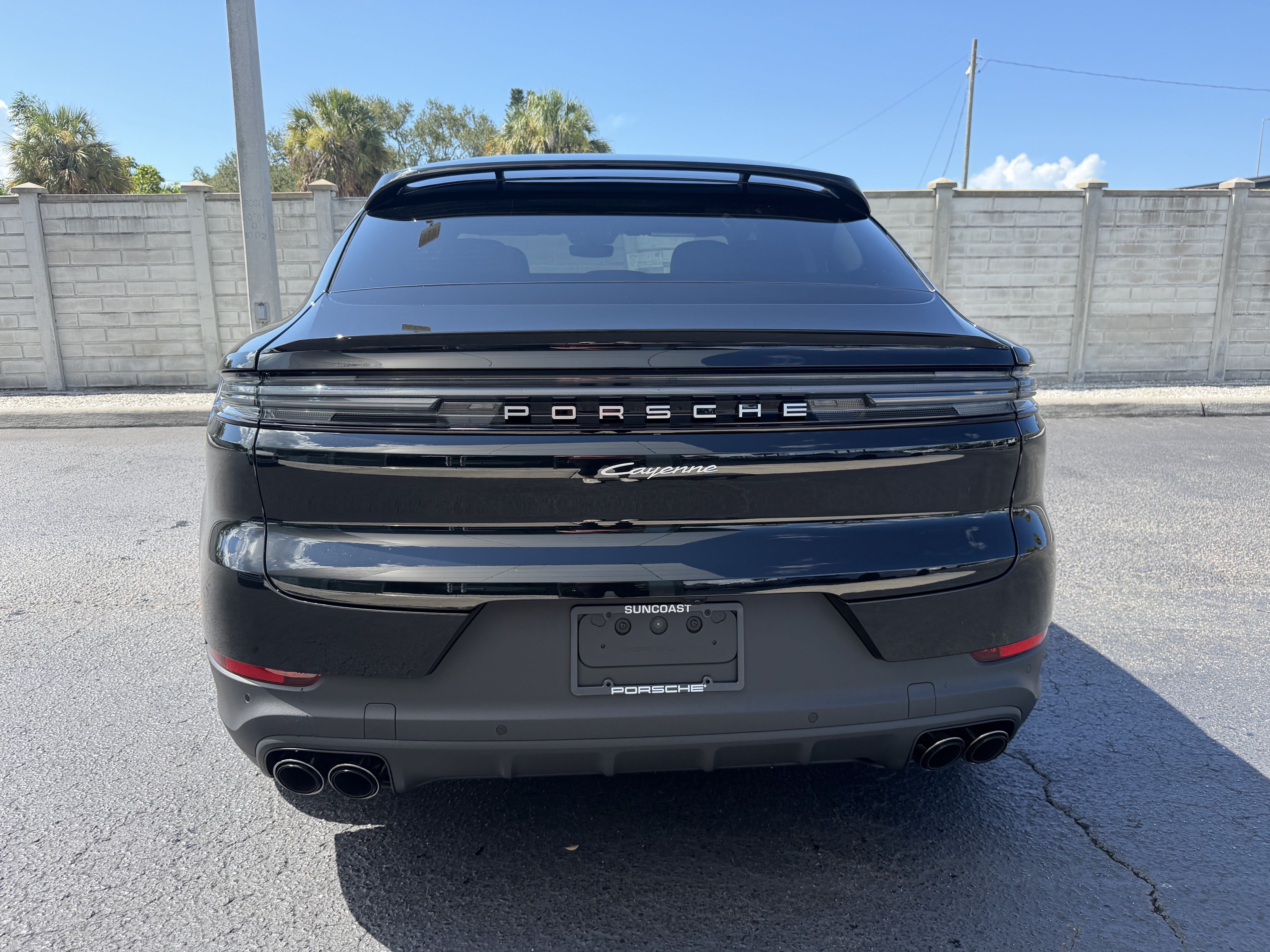 New 2026 Porsche Cayenne Coupe AWD/4WD image 11
