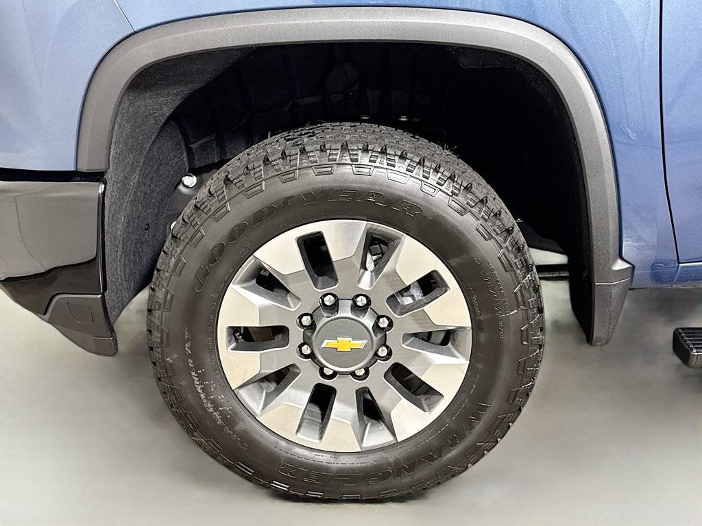 New 2026 Chevrolet Silverado 2500 Custom w/ Custom Convenience Package AWD/4WD image 19