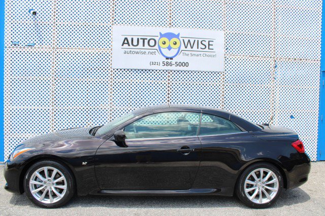 Used 2014 INFINITI Q60 Convertible w/ Premium Package RWD image 12
