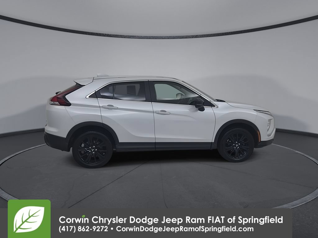 Used 2023 Mitsubishi Eclipse Cross LE AWD/4WD image 16