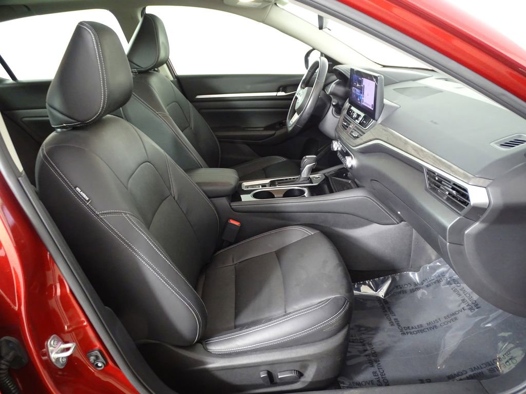 Used 2024 Nissan Altima 2.5 SL image 14