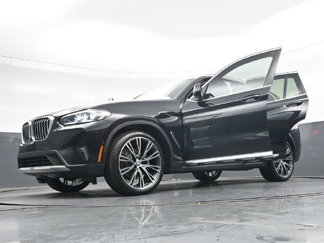 Used 2024 BMW X3 sDrive30i w/ Premium Package w/ZPA RWD image 45