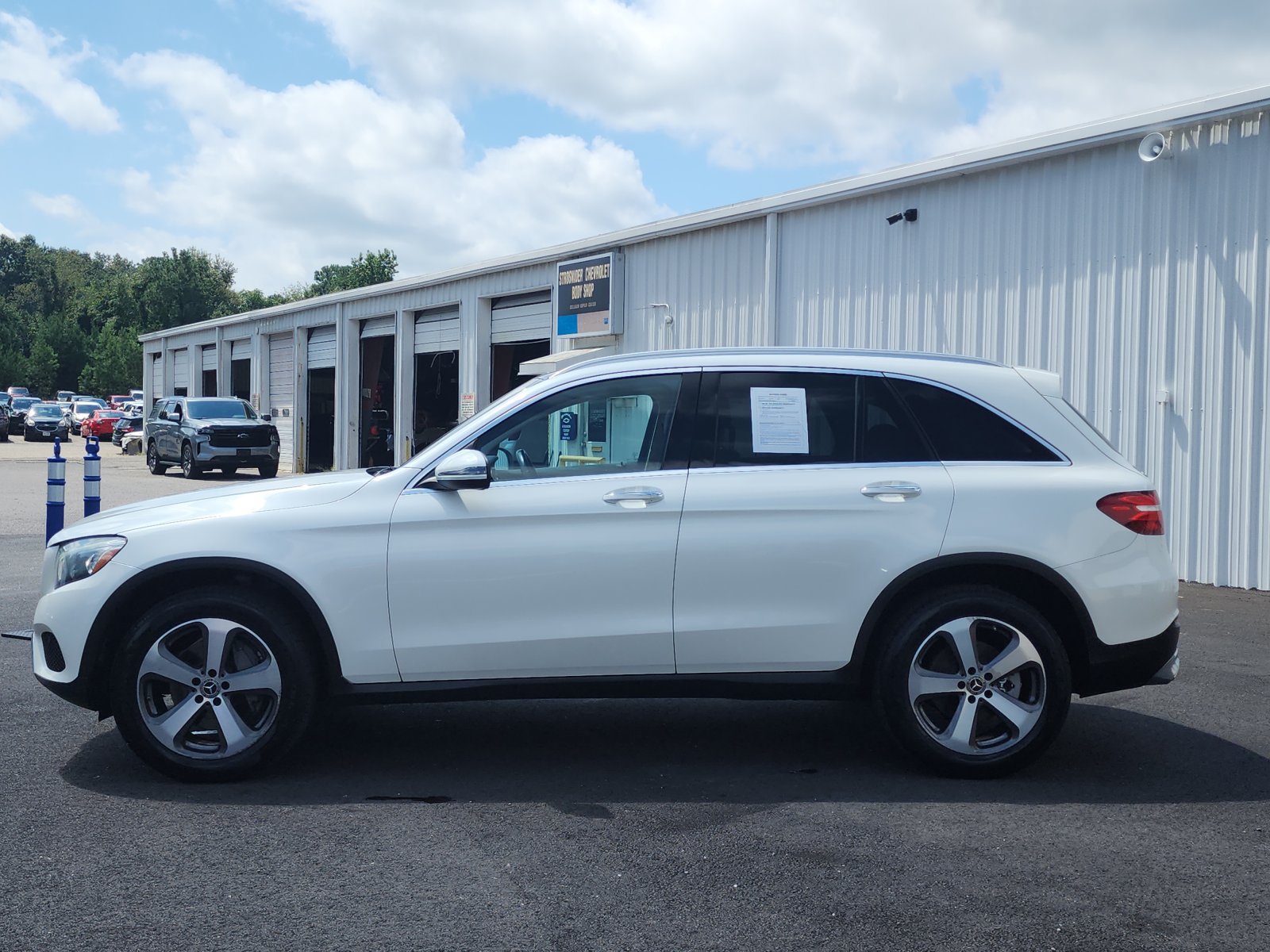 Used 2019 Mercedes-Benz GLC 300 image 2
