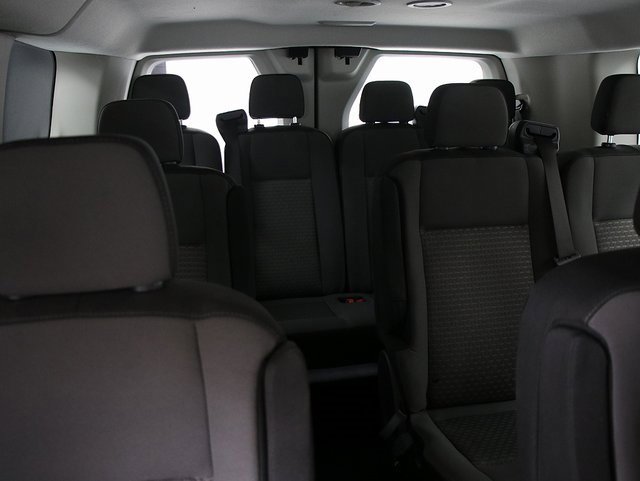 Used 2023 Ford Transit 350 XLT image 27