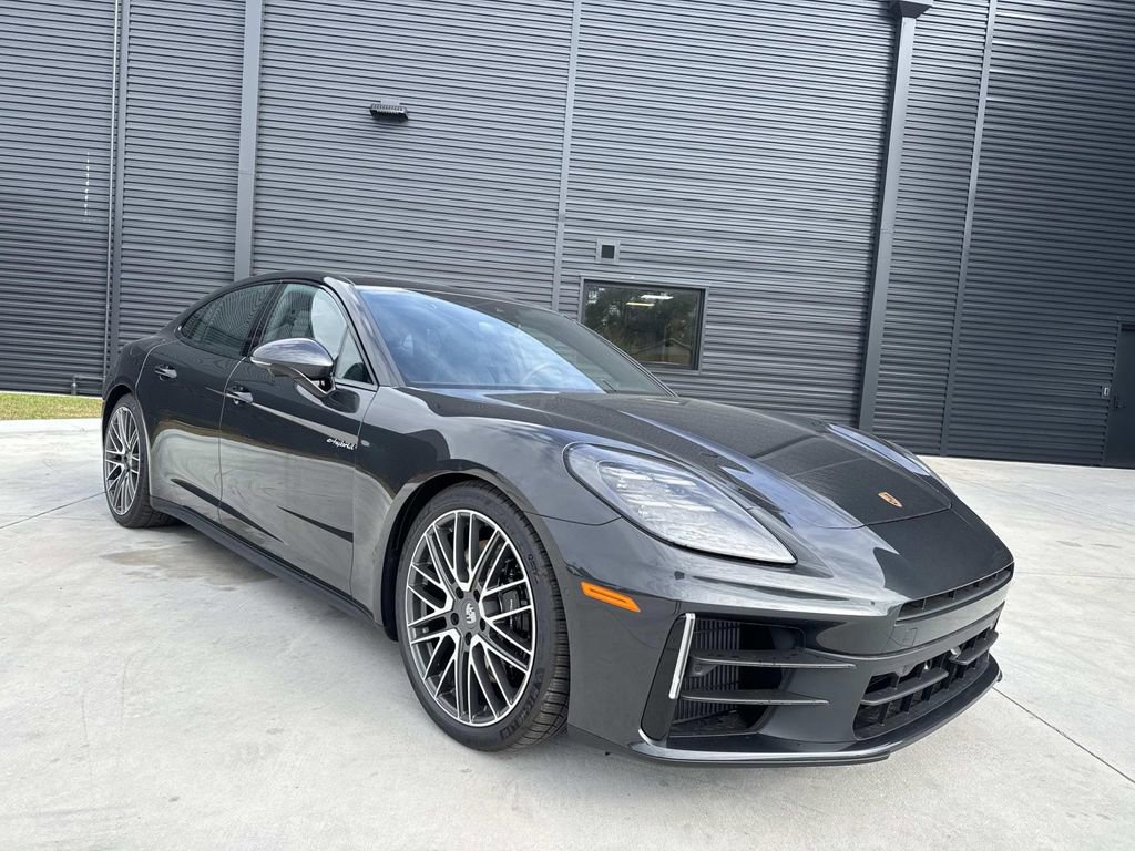 New 2026 Porsche Panamera 4 image 9