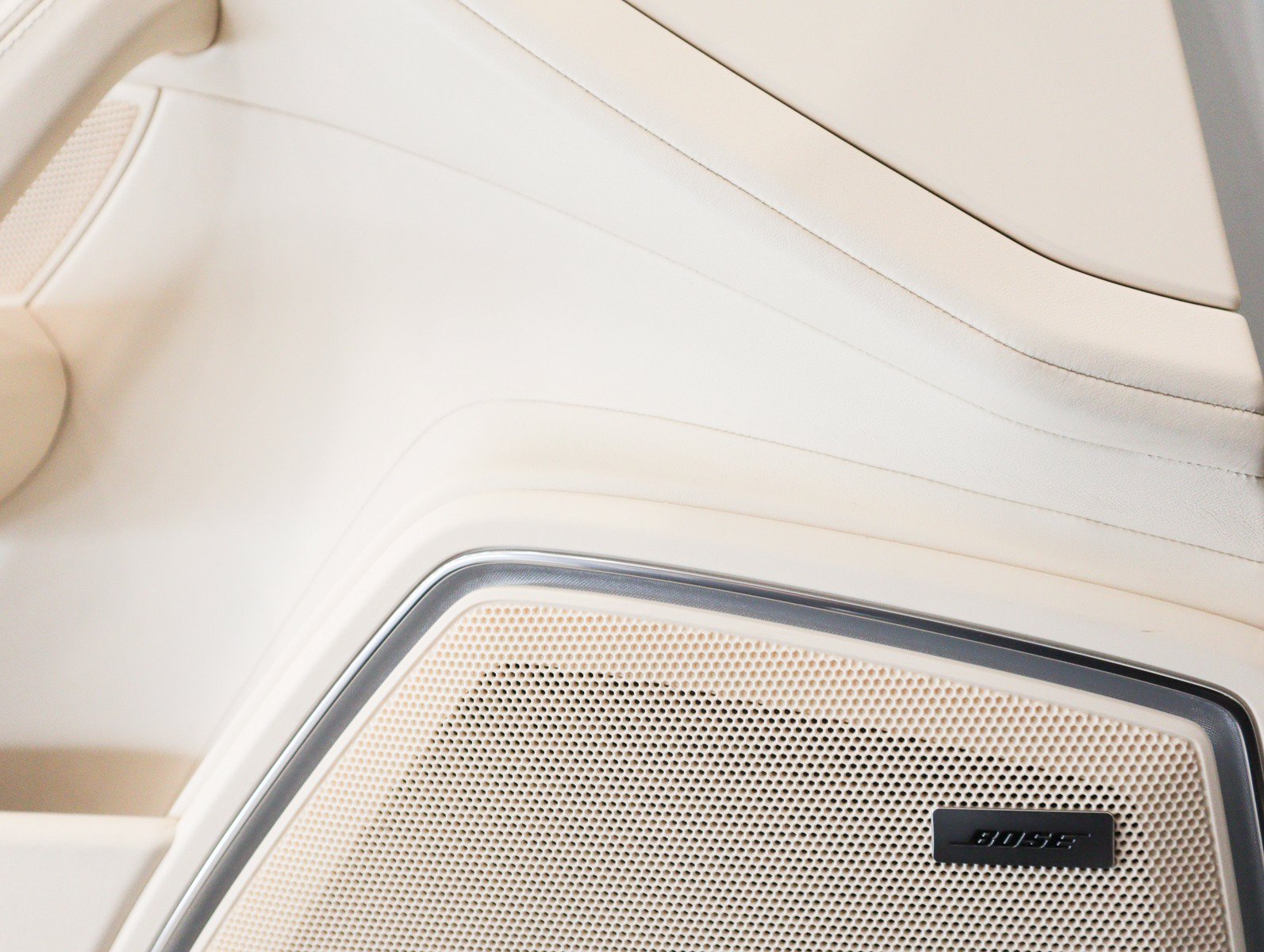 Certified 2023 Porsche Panamera Platinum Edition RWD image 24